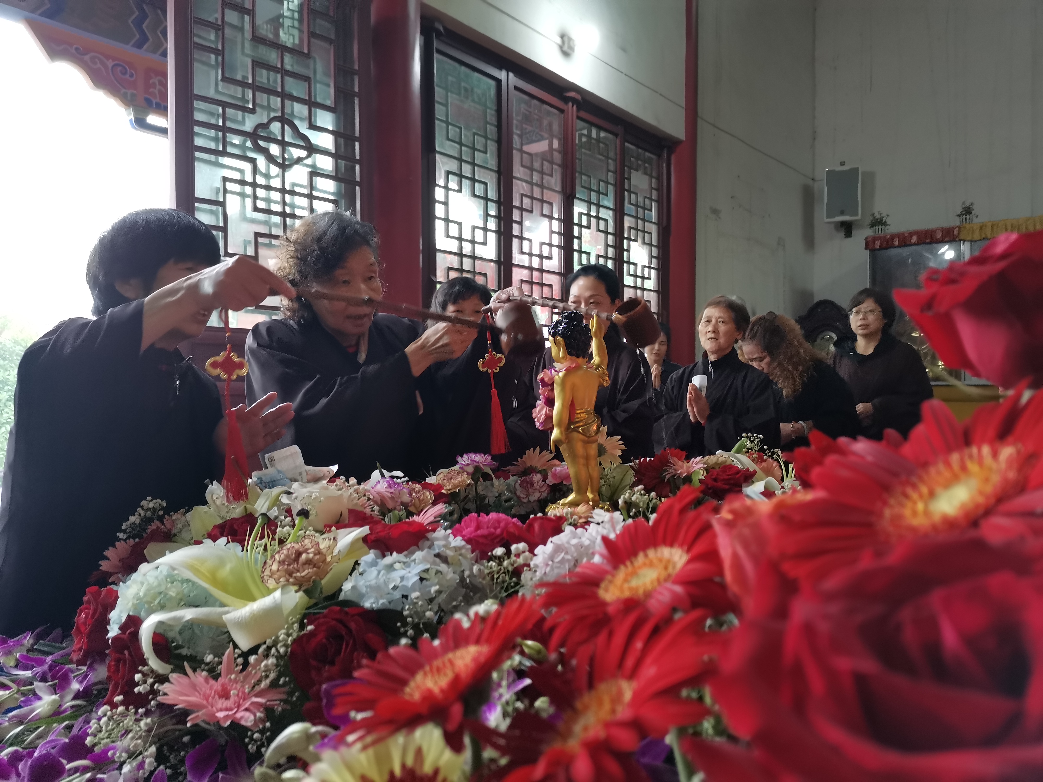 赢乐Ⅴl释迦牟尼佛圣诞法会圆满