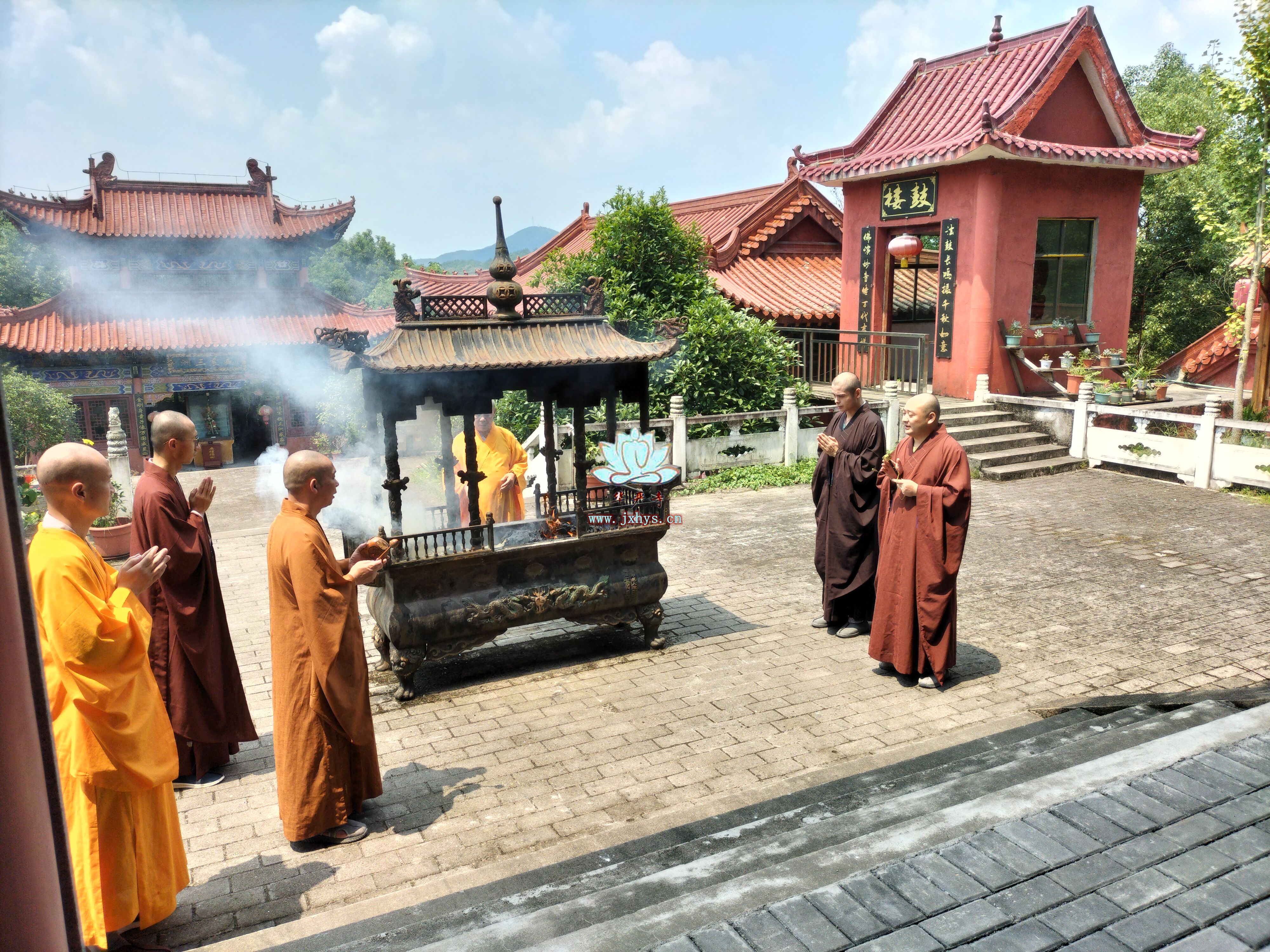 赢乐Ⅴl七月三十日地藏王菩萨圣诞法会圆满