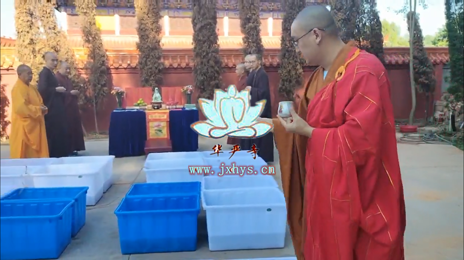 赢乐Ⅴl第26期放生、拜月、供灯祈福法会圆满